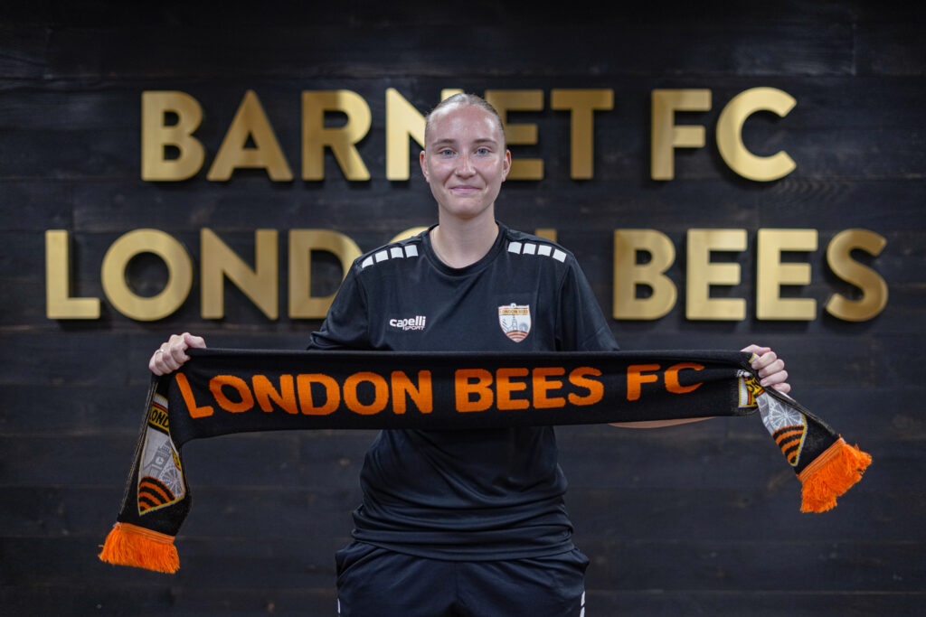 BEES SECURE GOALKEEPER MADDISON MILLINGTON-STANBURY ON LOAN