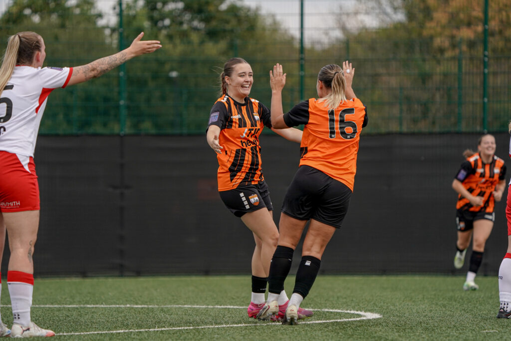 MATCH REPORT | LONDON BEES 5-1 STEVENAGE